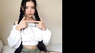 Bella Poarch (Try not to Nut) (TikTok)