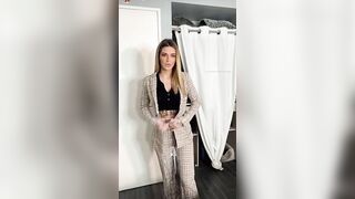 Mmjhottie (influencer) leather leggings try on haul, fit girl