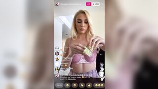 Kendra Sunderland Flashing her Tits on Instagram Live