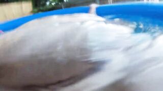 getting fucked in the pool and giving blowjob in pool