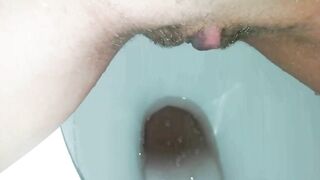 Menstrual Cup Removal and Peeing. Girl's Period Porn