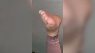 Notype tiktok Challenge feet soles