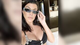 Kourtney’s body – wow