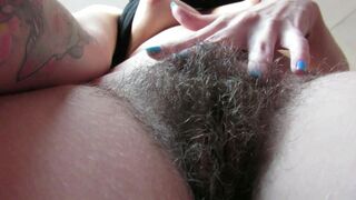 milf’s hairy pussy with big clit – teasing closeup