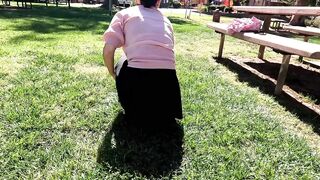 Flashing my pussy in a park, and masturbating to orgasm in public!!