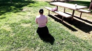 Flashing my pussy in a park, and masturbating to orgasm in public!!