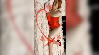 Maitland Ward Hot Valentines Day Photos On Snapchat