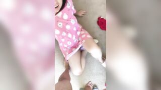 Chinese girl eats my entire big dick小姑娘把我的大鸡吧整个吃下去