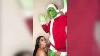 How The Grinch stole Ebony Babe Creamy Pussy