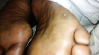 EBONY SOLES CLOSE UP 2017