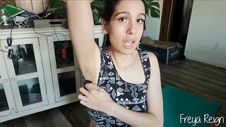 Yoga Girlfriend Teases You With Her Sweaty Armpits: GFE, Armpit Worship & Dirty Talk