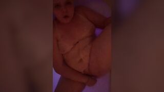 BBW blonde MILF Sadie gold fucks herself in the bathtub with glow sticks !!