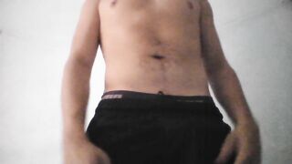 Taking my clothes off, to check my future evolution of my Male Body Shape. | Day 0