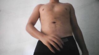 Taking my clothes off, to check my future evolution of my Male Body Shape. | Day 0