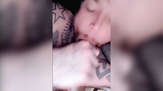 Tatted twink sucks bbc