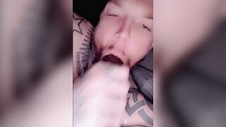 Tatted twink sucks bbc