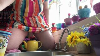 Getting Spun, Listening to Queen and Pissing in a Teapot!