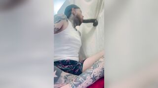 Tatted twink slurps bbc