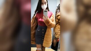 Sexual fun in the fitting room of the store