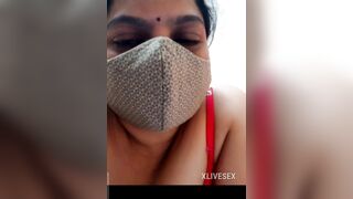 Marathi Divya aunty show his big ass and nude dance on the camera