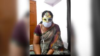 Desi Indian married unsatisfied chachi