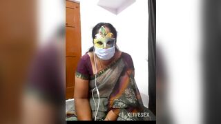 Desi Indian married unsatisfied chachi