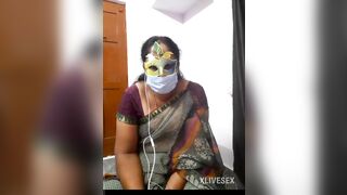 Desi Indian married unsatisfied chachi