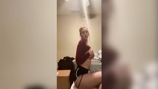 SEXY STEPSISTER RIDING HER NEW PINK DILDO LIVE ON SNAPCHAT