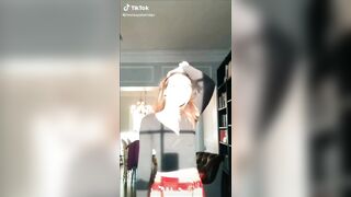 Tik Tok dancing beauties