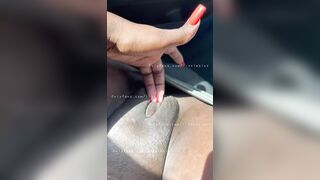 Roadside Pussy Play