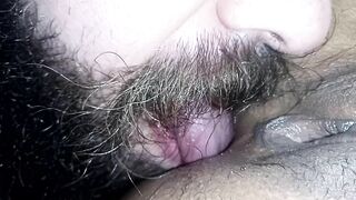 I put it to lick my ass until I have a nice orgasm on his tongue I cum very tasty????????????????