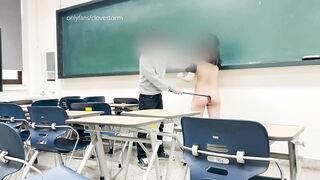 KOREAN STUDENT GOT DISCIPLINED IN COLLEGE!