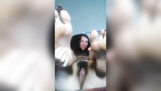 Camgirl LOVES her BIG FEET soles! She touches her sexy foot & has so much pleasure she CUMS!