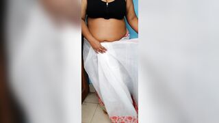 Neighbor Bhabhi wearing saree - sexy Figure