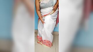 Neighbor Bhabhi wearing saree - sexy Figure