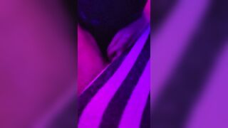 Short but sweet close up while I tease my juicy pussy ????