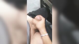 Colegiala me da una mamada y paja hasta que acabo en la biblioteca escolar - Whoreinheat