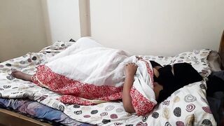 Apni beta ki patni se sasur ne ki bistar par chudai majboor - Indian Hindi Sex