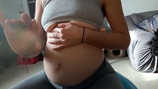 Belly Button n Boobs - Pregnancy Role Play 1