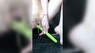 Amateur Ukrainian Girl Stretching Her Hairy Vagina with close up peeing