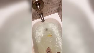 Little bath time foot fetish girl