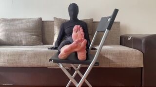 Girl In Zentai Suit Big Feet Sexy Soles