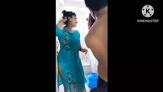 Desi Sexy Indian Girl in the Bathroom