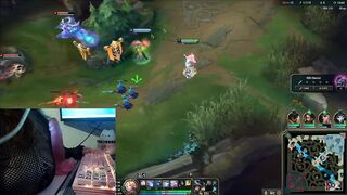 Slutty egirl does Seraphine healslut challenge on league of legends