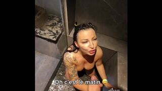 Shower the sperm FACIALE BLOWJOB Aya Benetti