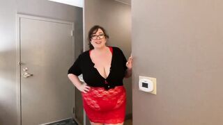 Meet Your Horny BBW MILF Neighbor