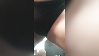 I masturbate my pussy in my friend's car and make a hot video